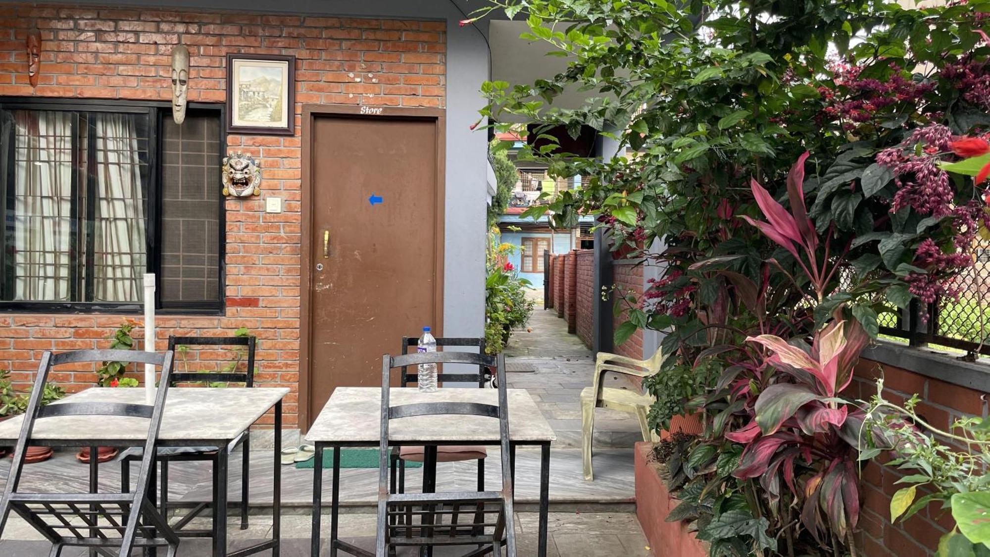 Hotel Hakoniwa Pokhara Exterior foto