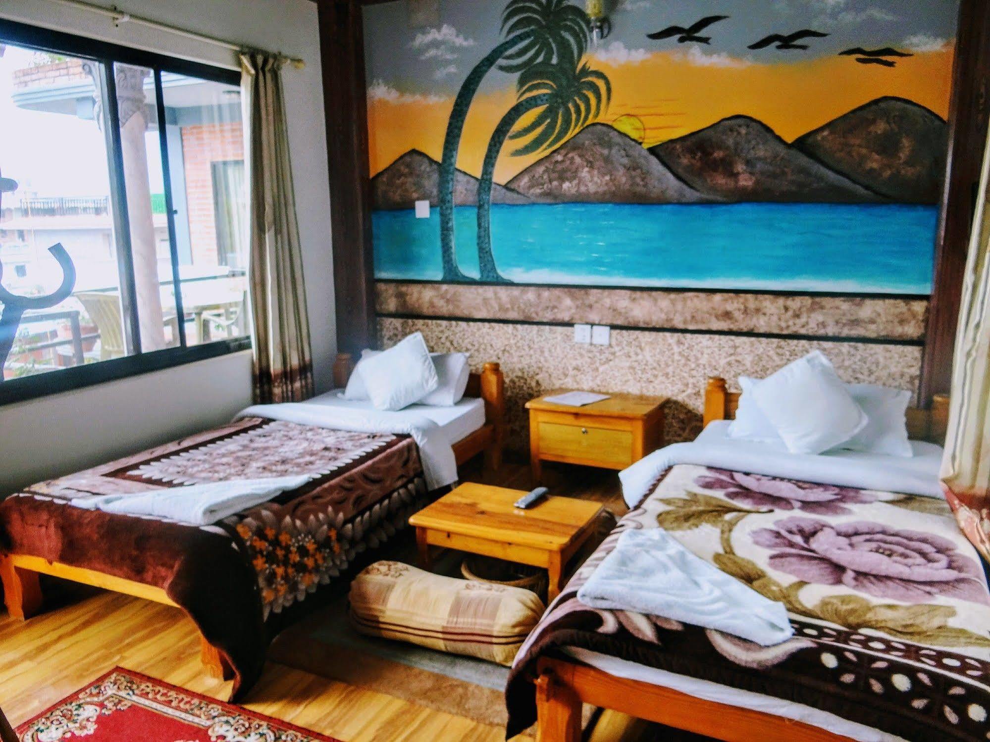 Hotel Hakoniwa Pokhara Exterior foto
