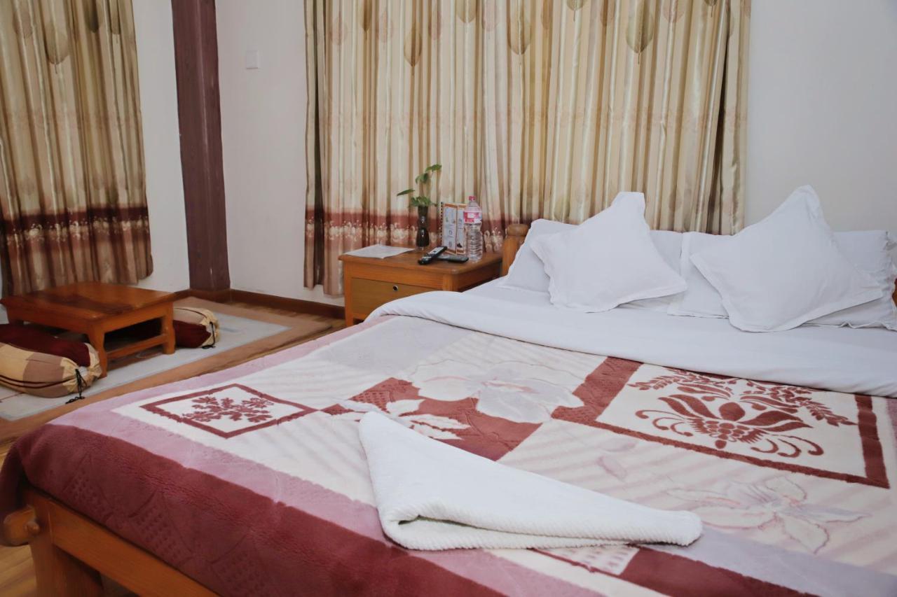 Hotel Hakoniwa Pokhara Exterior foto